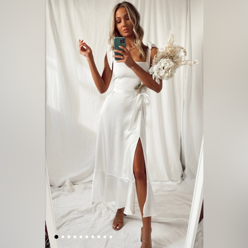 Show Me Your MuMu Garden Midi Dress